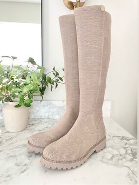 Vivaia Filipa Wool Knee High Tall‎ Lug Boots 41 Size 9.5 Warm Taupe Beige